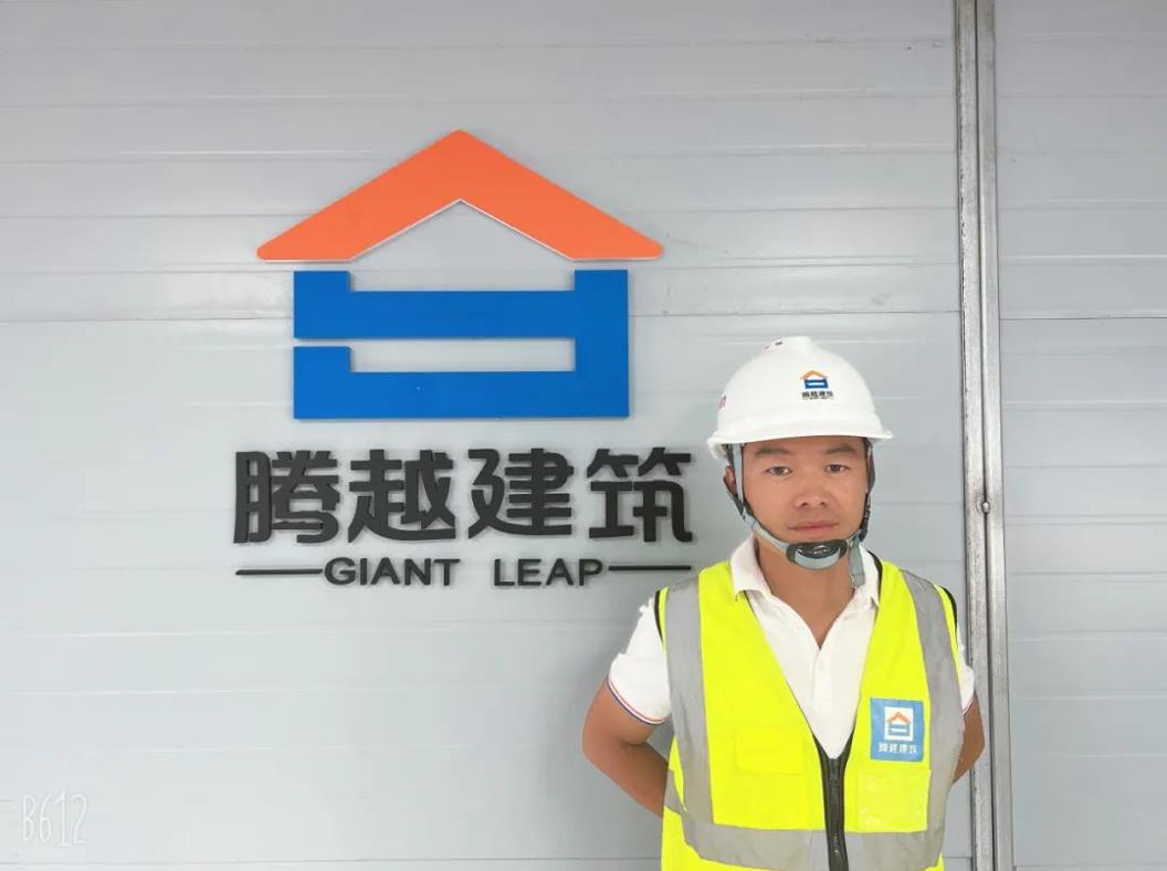 先锋人物|相伴12年，从“人民卫士”到“开云手机官方版在线入口-开云（中国）铁军”